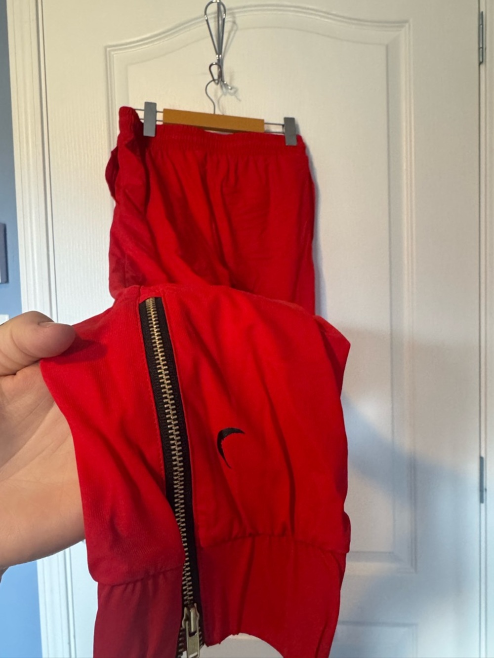 ZYIA Red Drawstring Joggers - Picture 3 of 4